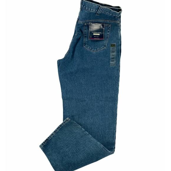 Harbor Bay Jeans Mens 42X34 Straight Leg Traditional Loose Fit Pockets Denim NWT - Picture 1 of 5